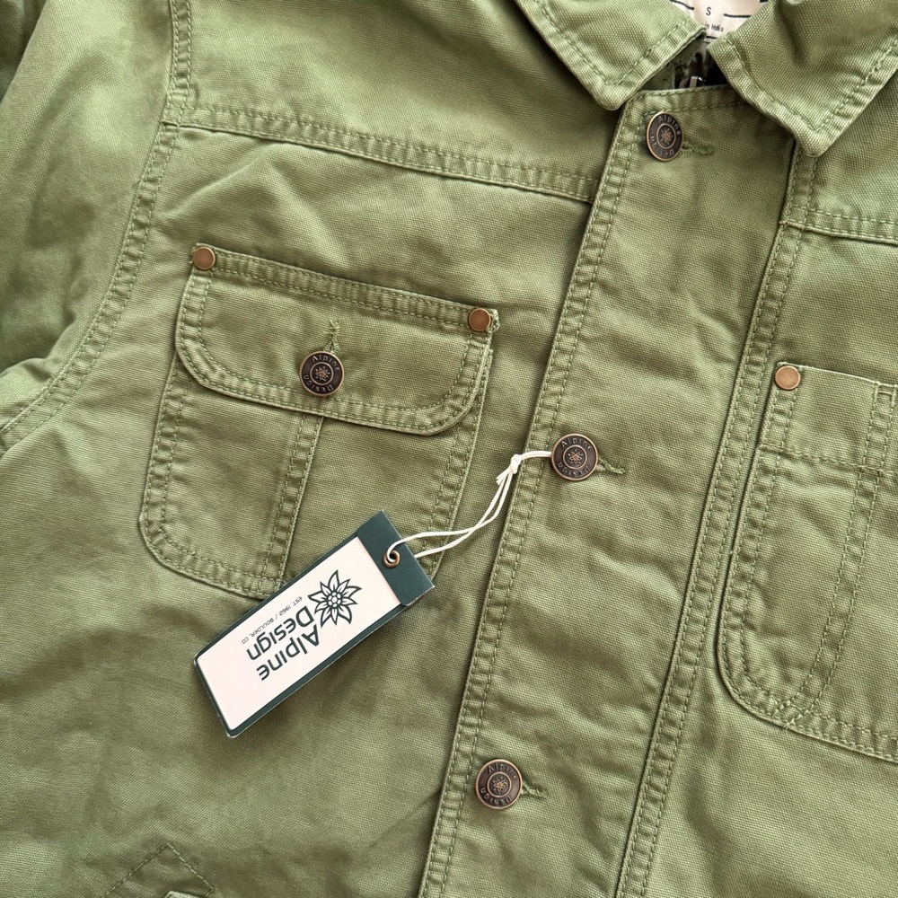Women’s Jacket - Picture 5 of 10